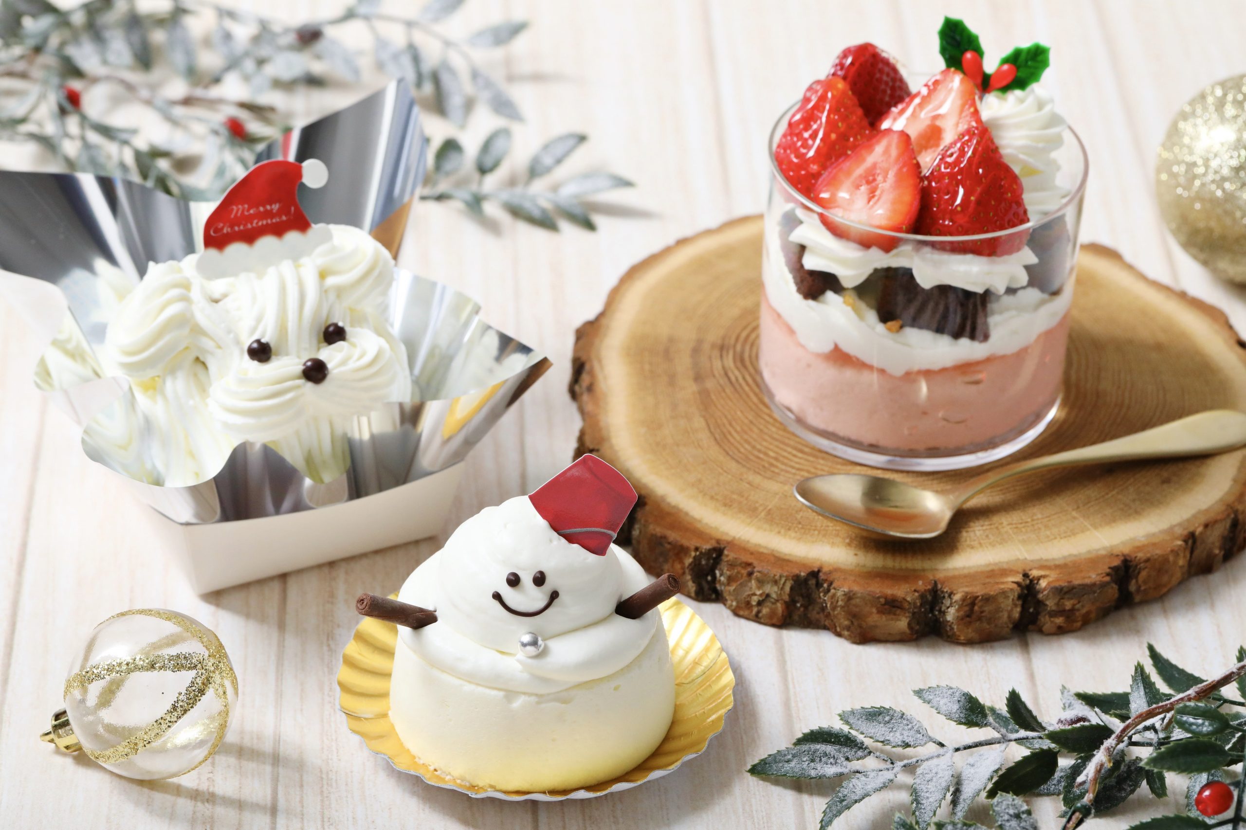 クリスマス限定商品】雪だるまをモチーフにした『スノーレアチーズ